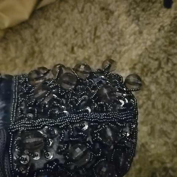 EUC Sara Sara Beaded bag - Picture 6 of 7